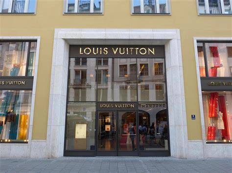 louis vuitton germany shop online|Louis Vuitton headquarter Germany.